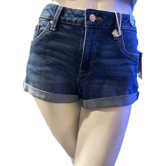 REgeneration by Celebrity Pink Meadow Mid-Rise Jeans Shorts, NWT, Size 26 - Picture 2 of 3